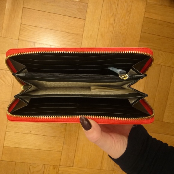 Kate Spade Striped Pink Zip-around Wallet - Picture 3 of 8